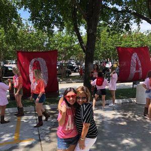 Meet your Posher, Allyson